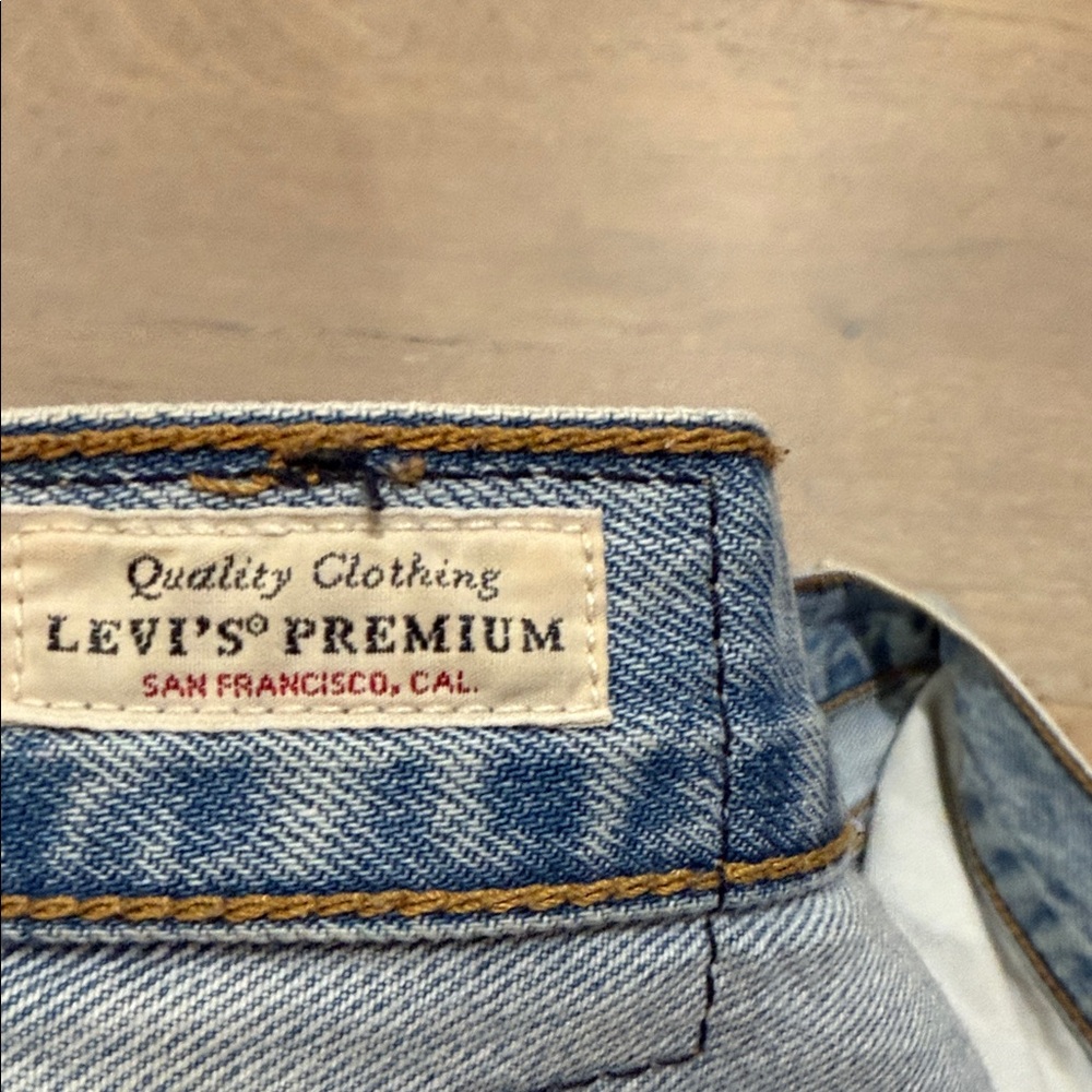 Levi Blue Jeans